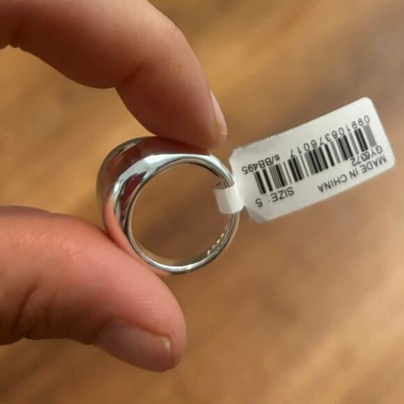 NWT J. Crew Sculptural Orb Ring Size 5 Silver - Picture 5 of 5